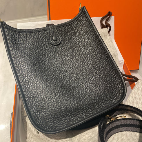 ショルダーバッグ 《エヴリン》TPM