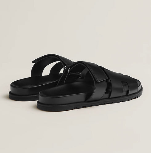 サンダル 《シプレ》