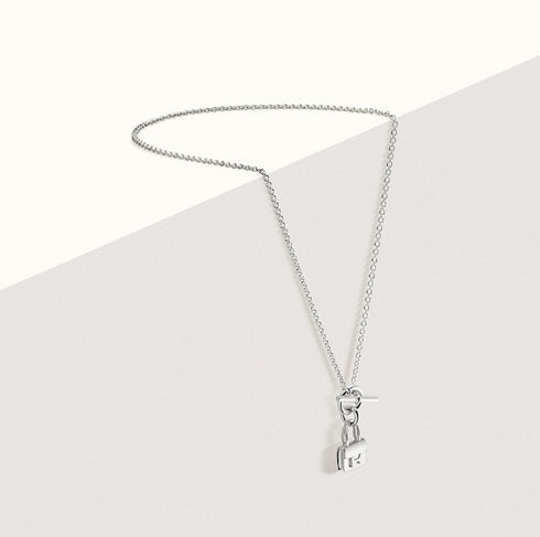 ペンダント 《アミュレット》 コンスタンス