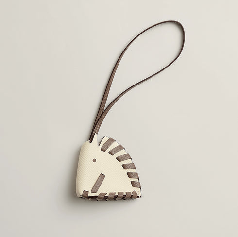 Cheval Tresse チャーム