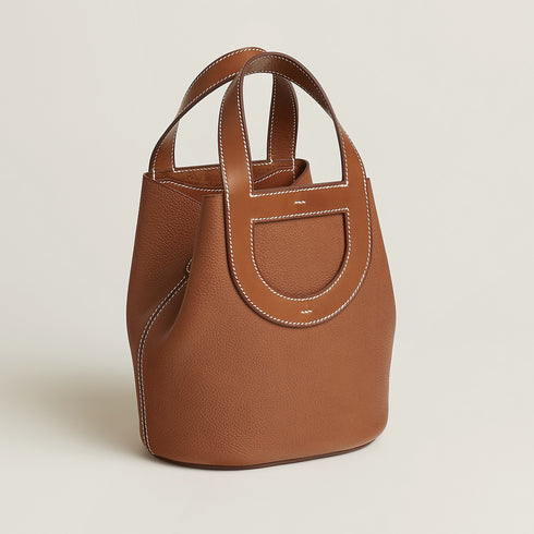 《イン・ザ・ループ》18