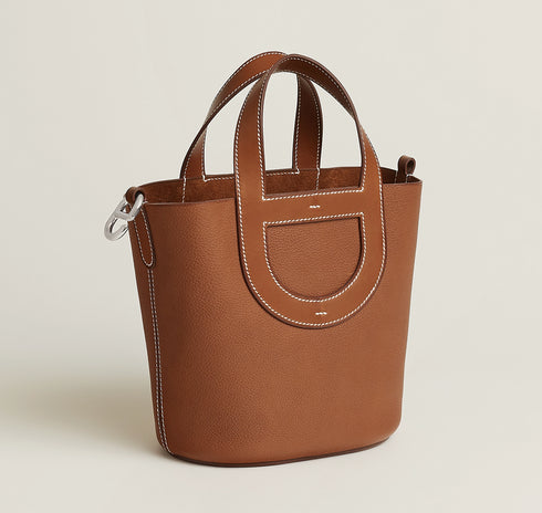 《イン・ザ・ループ》18