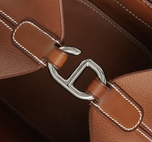 《イン・ザ・ループ》18