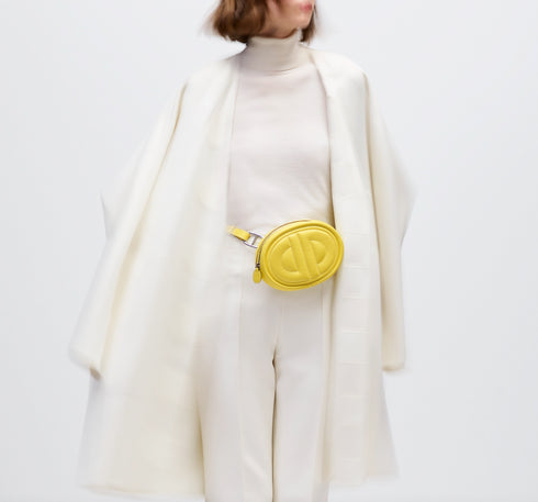 《イン・ザ・ループ》ベルトバッグ