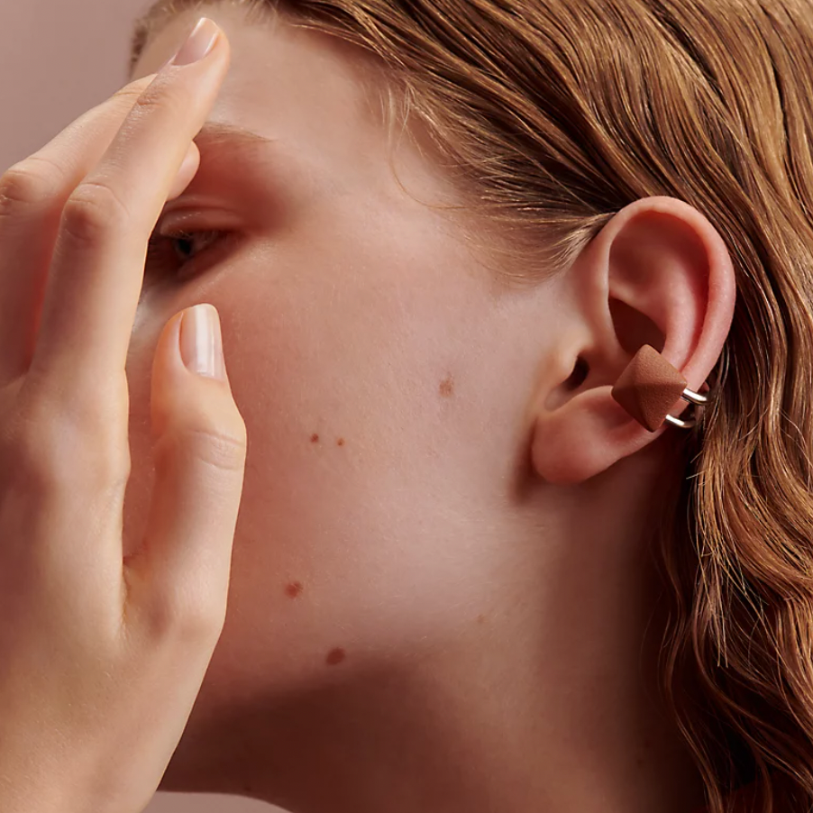 イヤーカフ 《メドール・ガイネ》 – Orangebox2020 イヤーカフ 《メドール・ガイネ》 – Orangebox2020