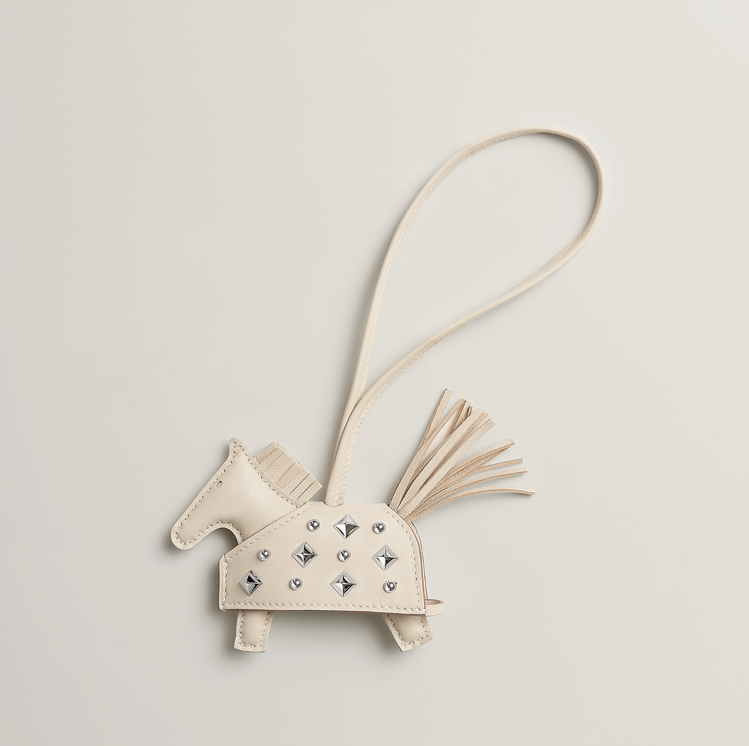 エルメス Rodeo Robeo Plush PM チャーム ムートン ボア Rodeo PM